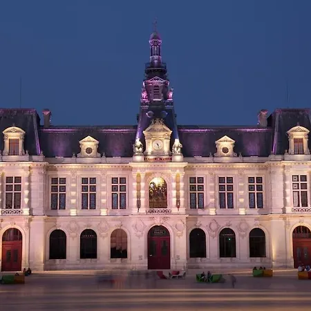 • Bel - Centre Historique De דירה פואטייה